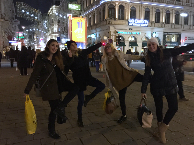 girls, trip, vienna, photo, blogger, fashion junki